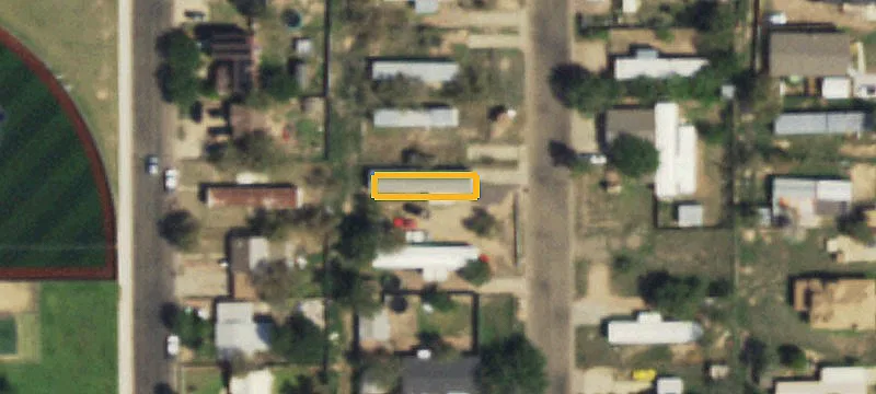 Versatile Commercial Property Near Downtown