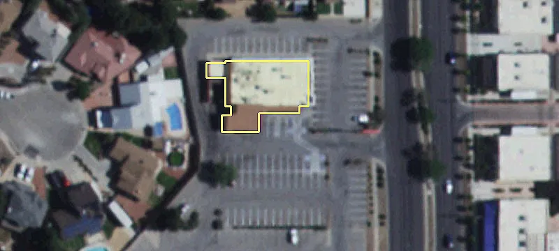 Pad-Ready Land in High-Traffic Area