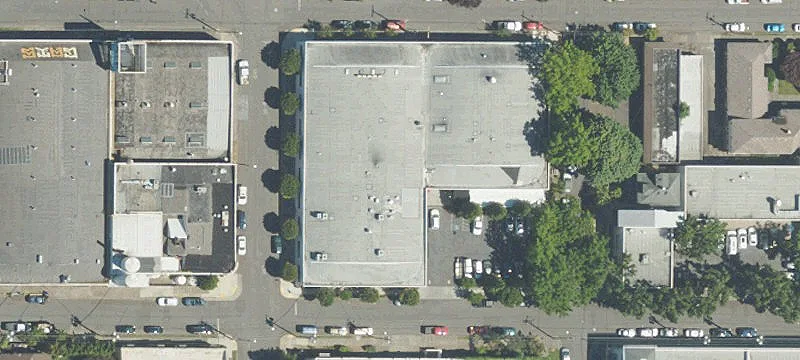 Retail/Restaurant Space for Lease