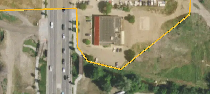 Retail/Restaurant Space on College Avenue