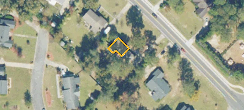 Retail Space on 0.8 Acres