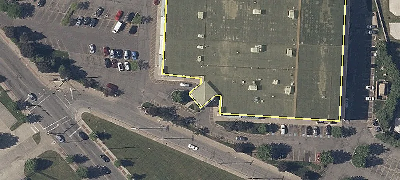 Retail Space Available For Lease