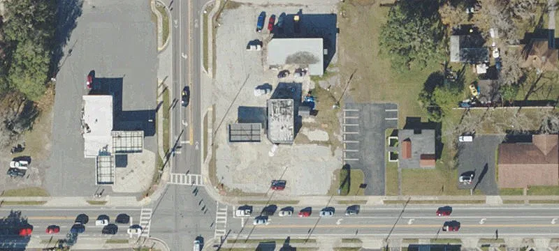 Brooksville Corner Building For Sale