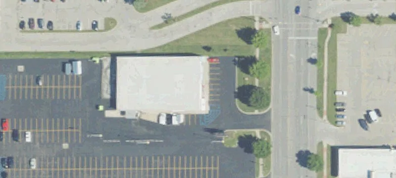 Retail/Commercial Suite Near Mall