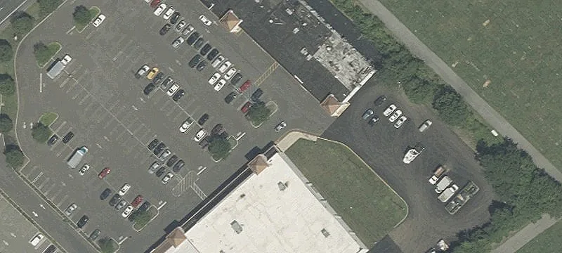 Premier Retail Space For Lease