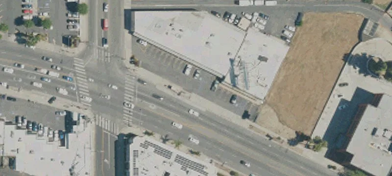 Retail Space on Ventura Boulevard