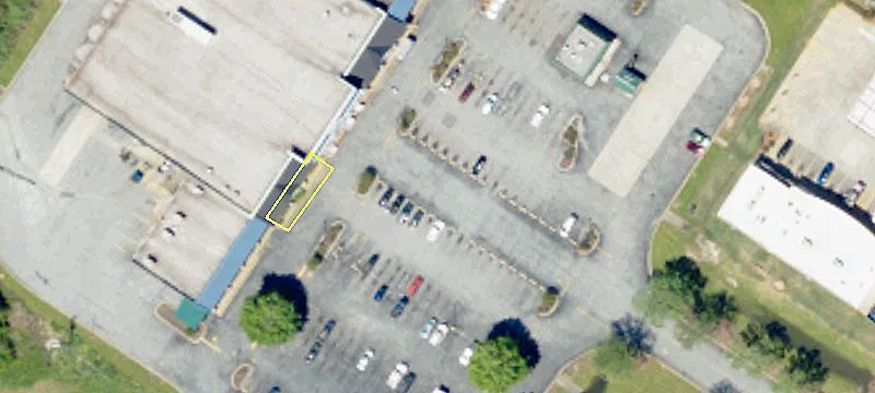 Retail Space in Greenwood, SC