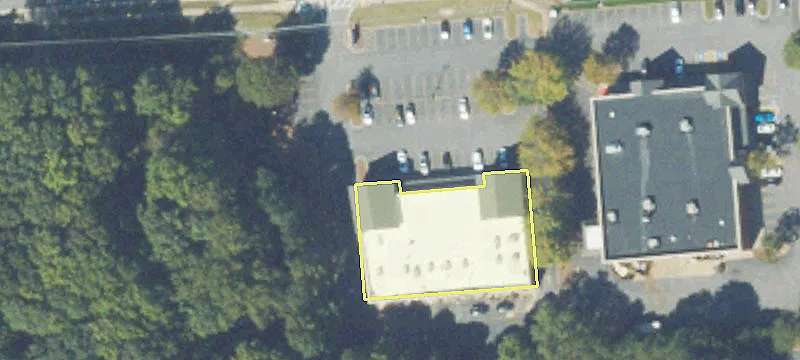Marietta Retail Space Available