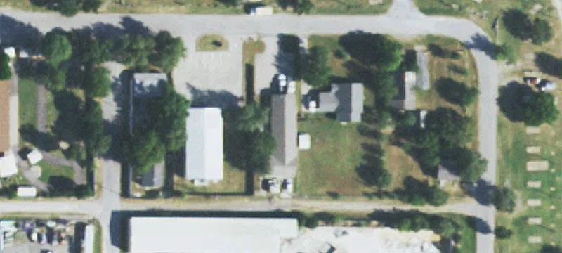 Versatile Building with Multiple Use