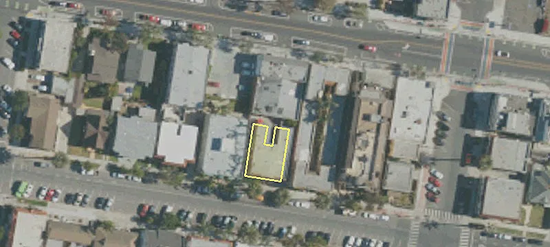 Retail Building on Broadway Corner