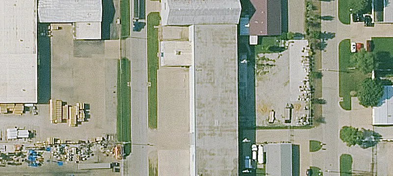 Wichita Warehouse with Crane Access