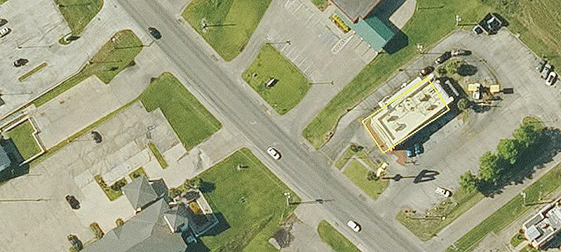 Retail Center in Franklin, LA