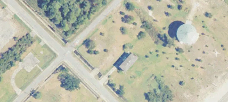 Commercial Property Near Waveland Beach