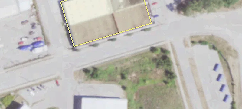 Vacant Lots on 5th Ave