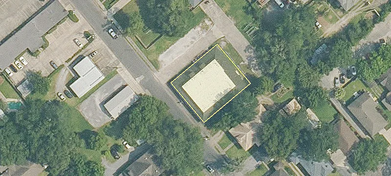 Versatile Commercial Building in New Iberia