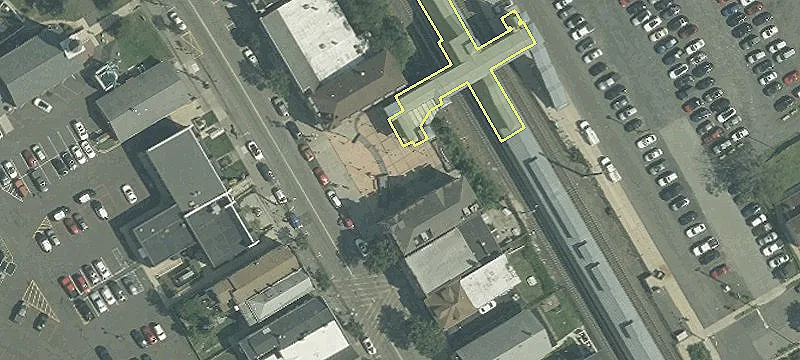 Prime Commercial Space Available Now