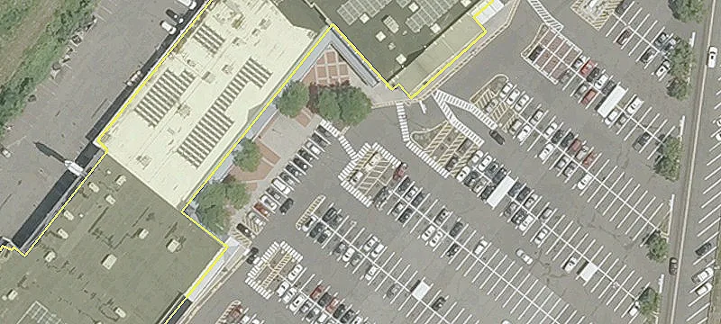 Visible Retail Space in Stratford