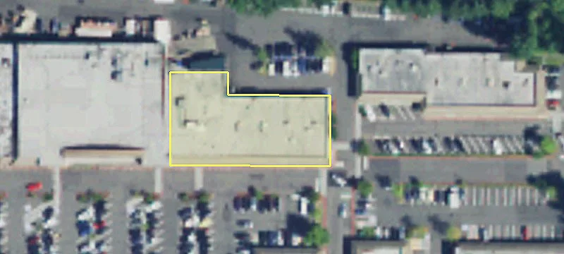 Retail Space Available For Rent