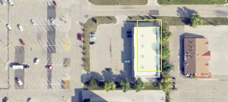 Retail Space on Walmart Pad