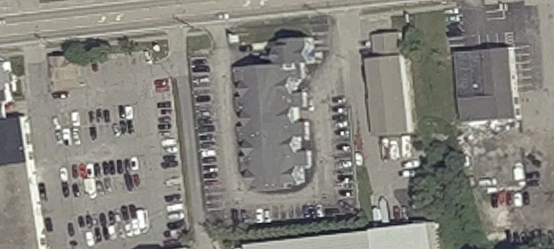Commercial Condos in Warren Ave
