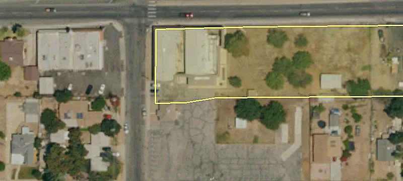 Mixed-Use Property in Prime Location
