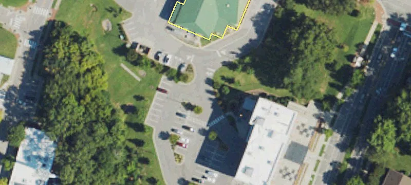 Commercial Parcel in Holding Village