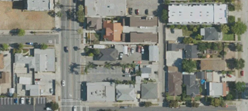 Commercial Land Near Freeways