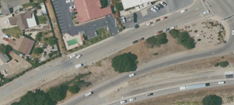 Retail Space Near Highway 101