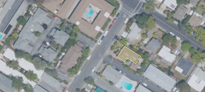 Retail Space Available For Rent