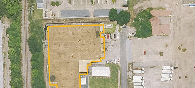 Warehouse with Yard in Baton Rouge