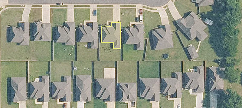 Commercial Lot Near Walmart