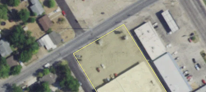 Retail/Restaurant Space Near H-E-B