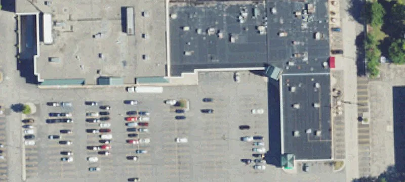 Retail Space in Southfield
