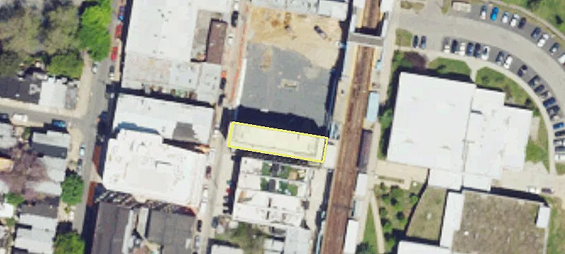 Retail Space Available For Rent