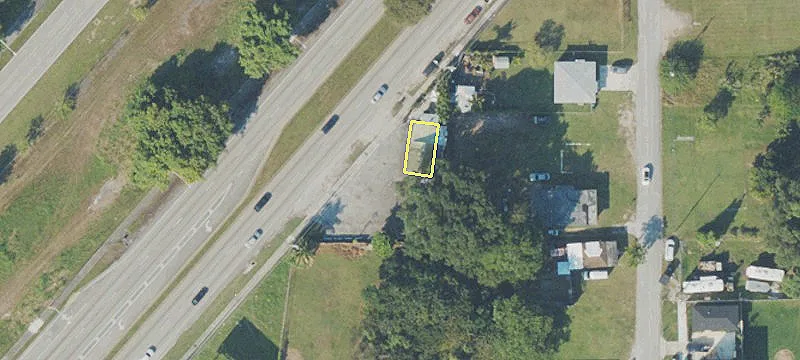 Turnkey Lounge on US-1 Corner