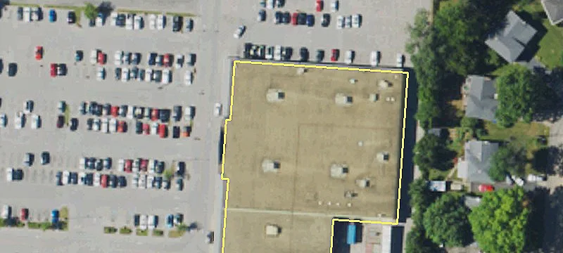 Hikes Point Plaza Retail Space
