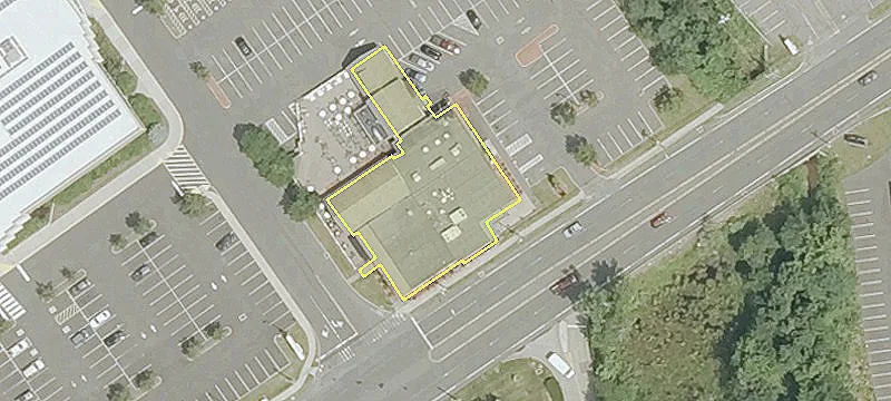 High-Visibility Retail Corridor Restaurant
