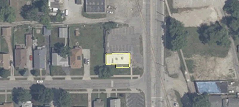 Restaurant Building Near University For Sale