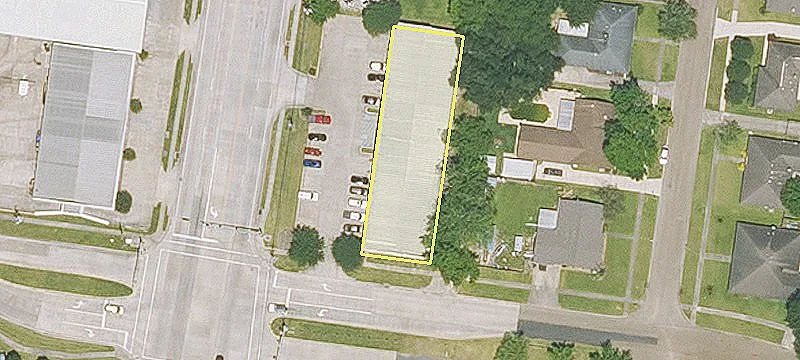 Retail Space on Jones Creek