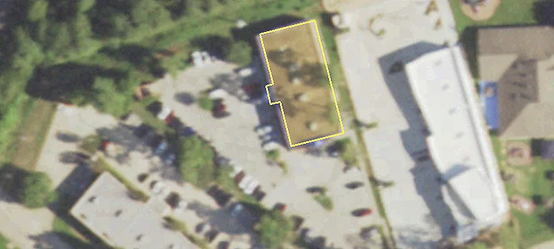 Modern Retail Center Lease Space