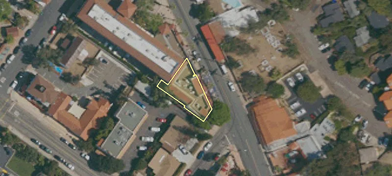 Restaurant/Retail/Office Space in Old Town