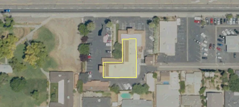 Retail Space in San Luis Plaza