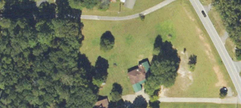 Land Tract Near Amenities