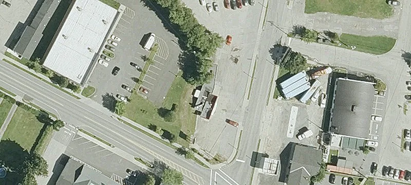 Restaurant Building in Downtown Bennington