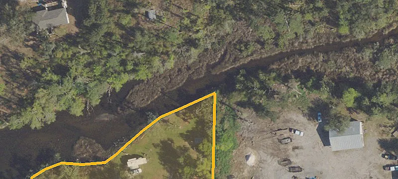 3.6 Acres on Fanning Bayou