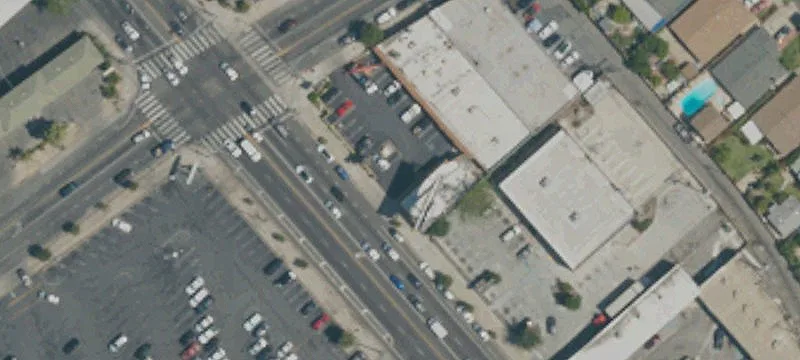 Arleta Retail Space For Rent