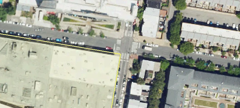 Retail Space Available For Rent