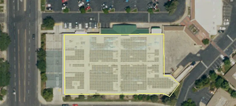 Retail Space on Ming Avenue
