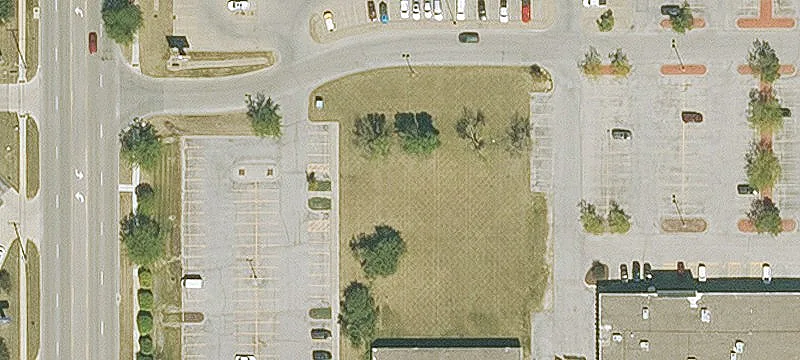 Prime Lot Near Galaxy Theater