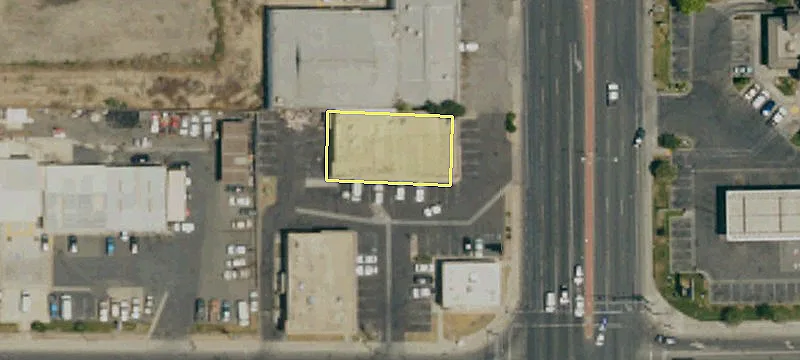 Land with Freeway Visibility